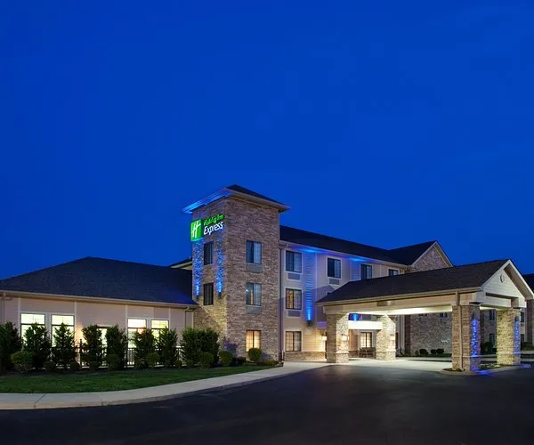 Holiday Inn Express Hocking Hills-Logan, an IHG Hotel