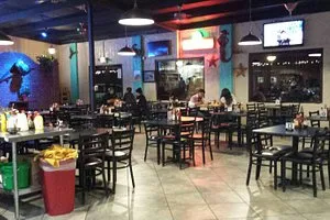 Mariscos El Rincon Bar & Grill